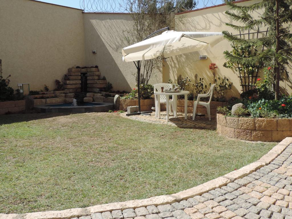 Asimba Guest House Мекеле Екстериор снимка
